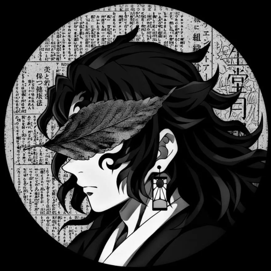 Black And White PFP #8