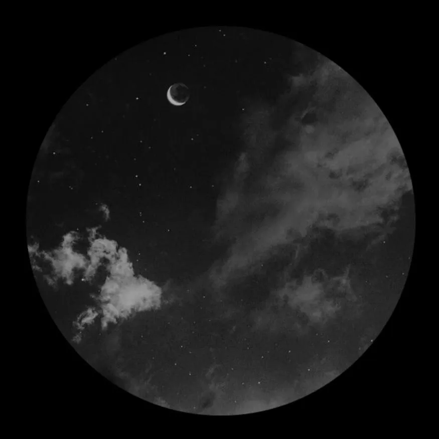 Black PFP #41 (aesthetic, moon)