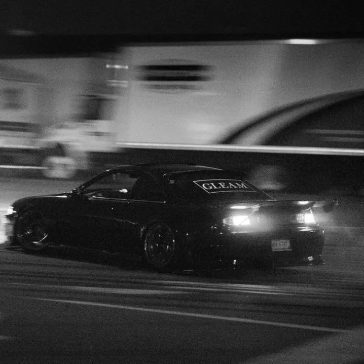 Car PFP #19 (black and white, dark, jdm)