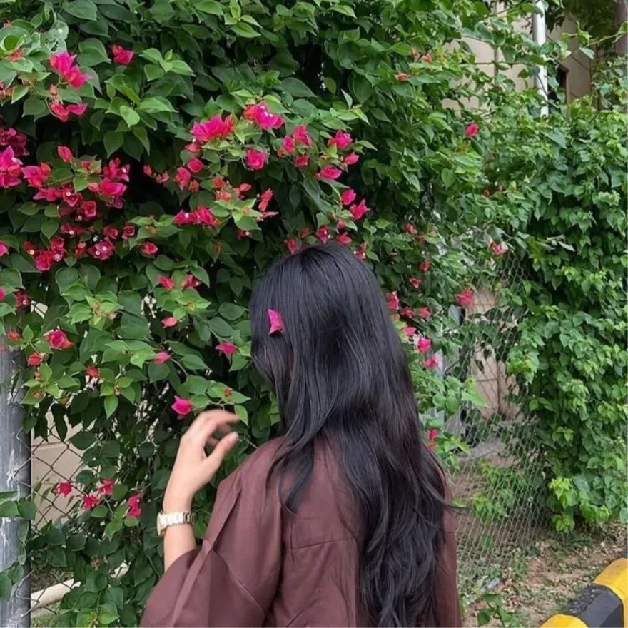 Girl PFP #10