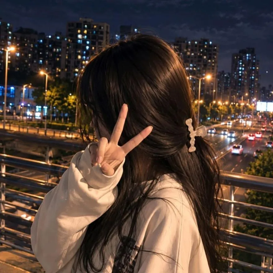 Girl PFP #16