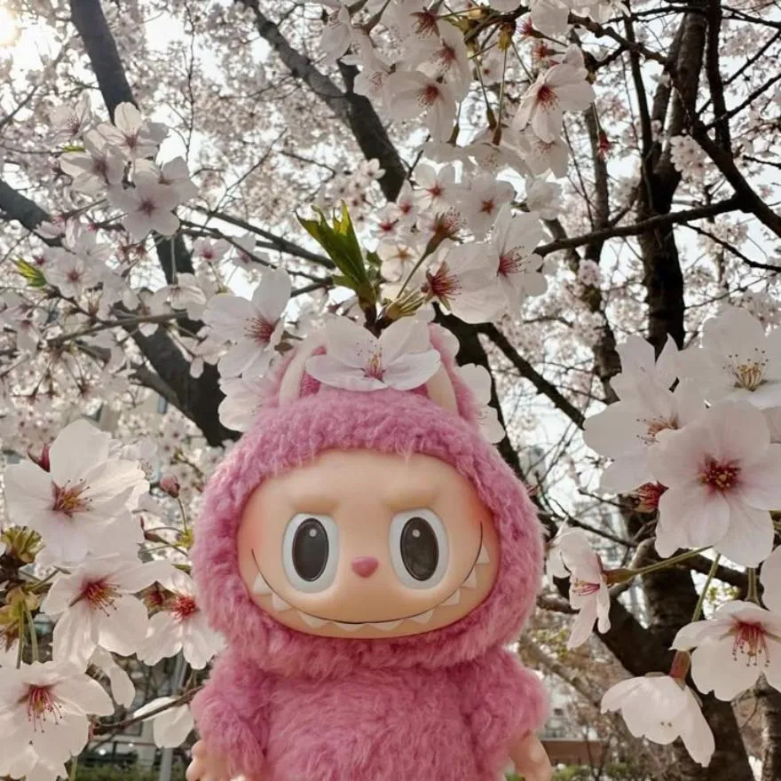Labubu PFP #4 (aesthetic, pink)