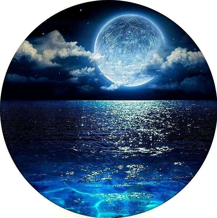 Moon PFP #7 (blue, full moon)