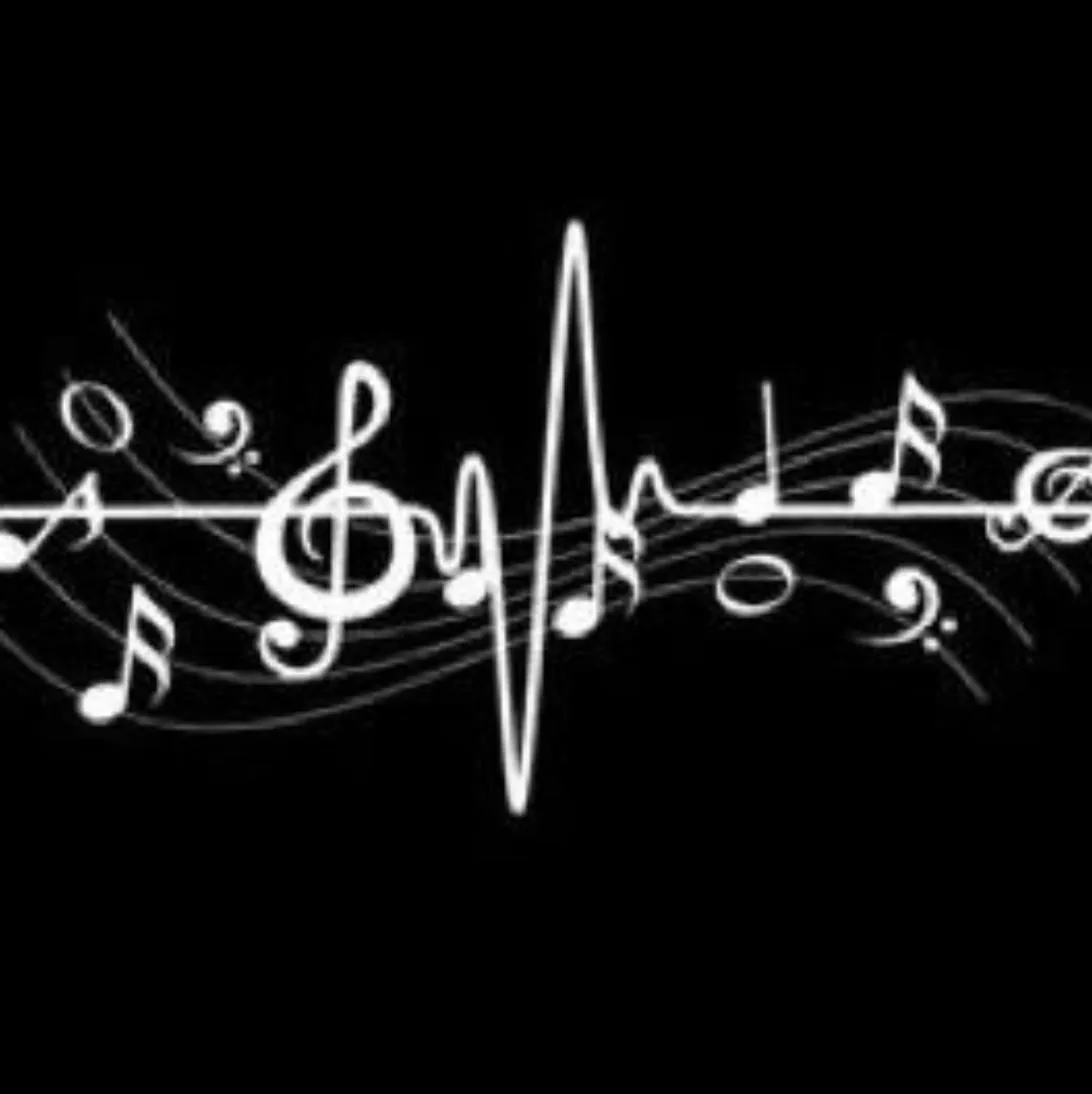 Music PFP #10 (black and white, notes)