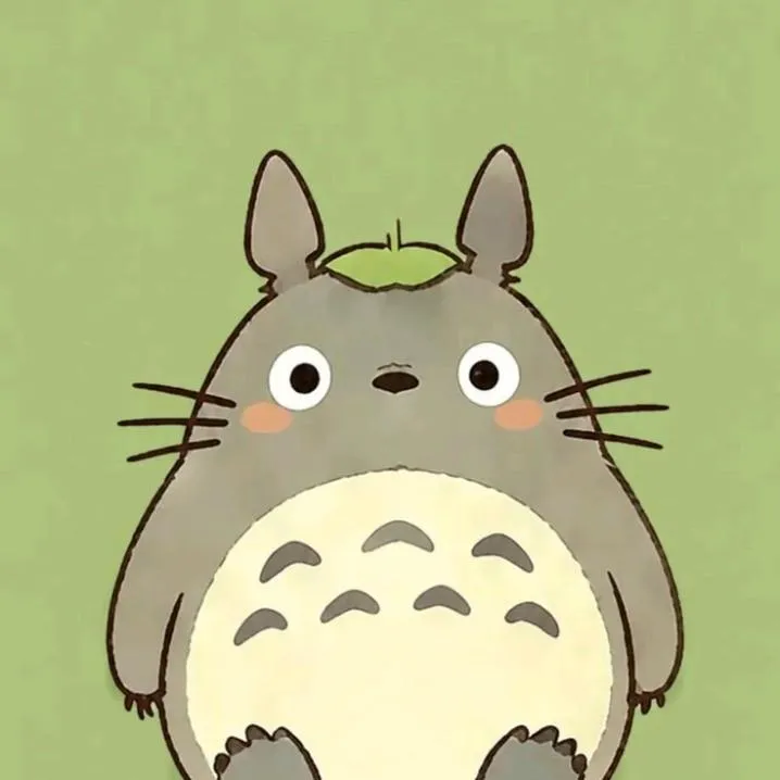 Totoro PFP #12 (cute, green)